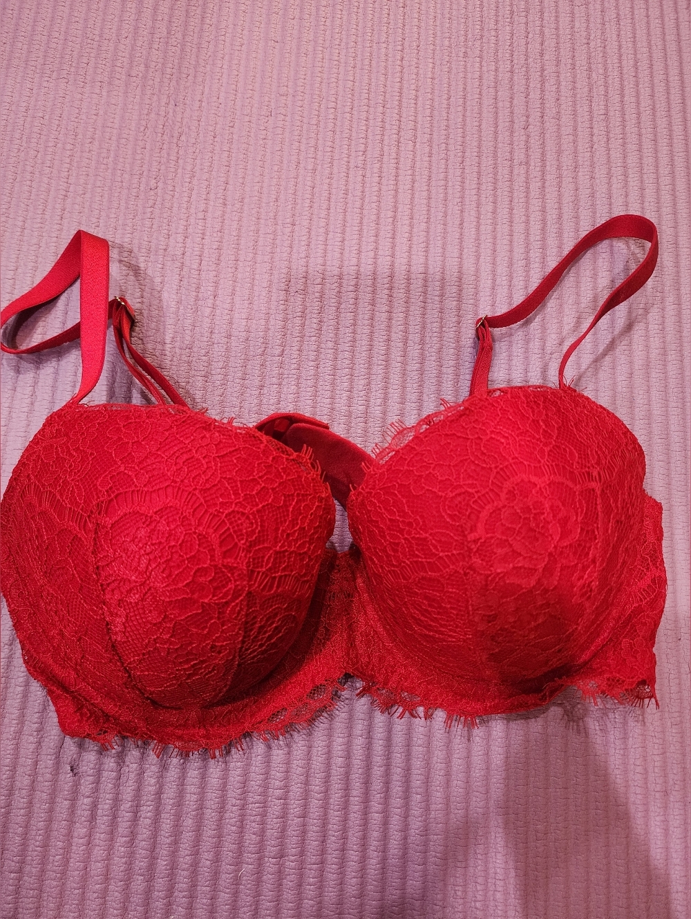 Red VS Dream Angels